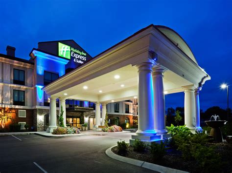 Along I-40 in Mount Juliet, our hotel is surrounded by restaurants and shops at Providence. . Hotels mount juliet tn